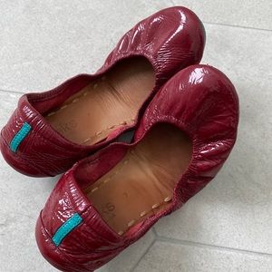 Tieks - Ruby Red Patent Size 7